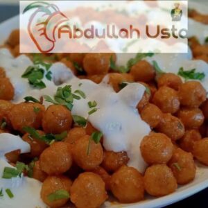 Asla Dağılmayan Soslu Bulgur Köftesi Malzemeler