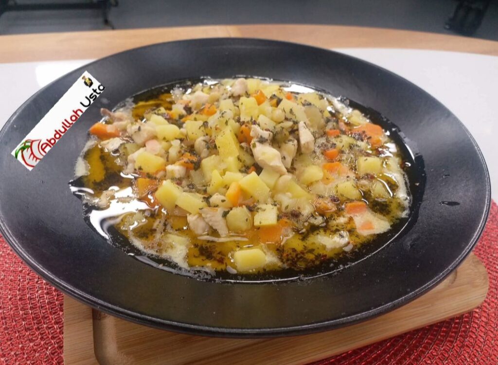 BEYAZ SOSLU TAVUKLU ORMAN KEBABI TARİFİ | Şef Abdullah Usta’dan Pratik ve Nefis Lezzet