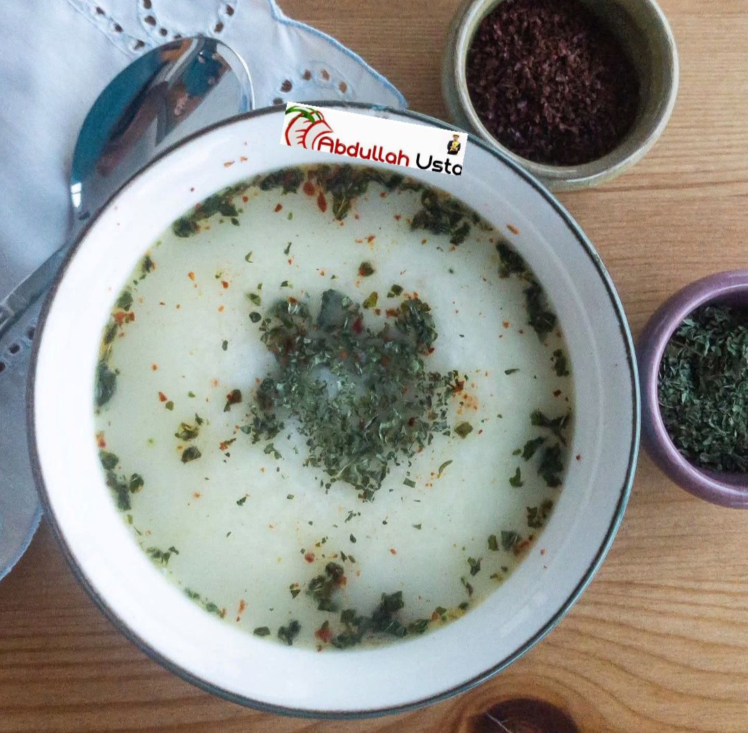 YOĞURT ÇORBASI TARİFİ | Şef Abdullah Usta’dan Pratik ve Nefis Lezzet Evde kolayca hazırlayabileceğiniz yoğurt çorbası tarifi. Pratik adımlarla nefis, besleyici ve lezzetli yoğurt çorbas