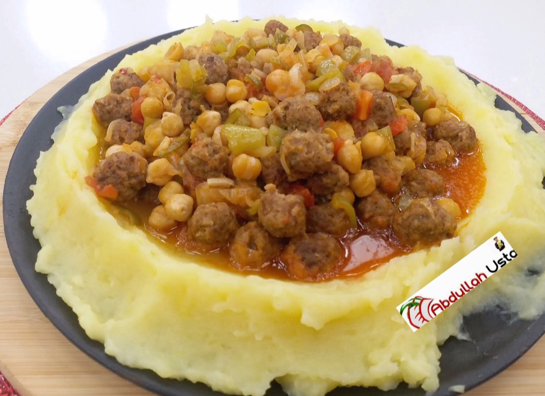 ŞEF ABDULLAH USTA’DAN PURE YATAĞINDA MİSKET KÖFTELİ NOHUT ŞÖLENİ TARİFİ Pratik ve Nefis Lezzet