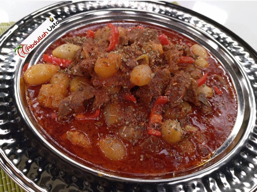 Arpacık Soğanlı Et Sote Tarifi